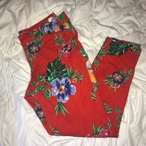 Old Navy Mid-Ride Pixie Pants